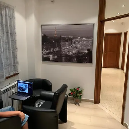 Bella Centro Rom